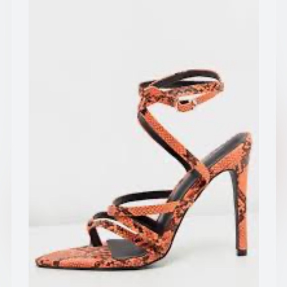 PLT faux snake skin heels - Picture 2 of 7